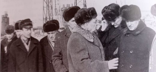Бершадский Л.С. докладывает министру результаты строительства ЛЭП и ПС